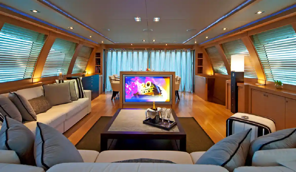 Palmer Johnson - Sportyacht 120Ft - Best Yacht Rentals - Best Preowned Yachts - Exclusive Concierge Club.webp